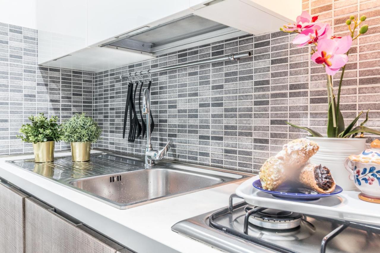 Sirhouse - Boutique Apartment In Ortigia Сиракуза Екстериор снимка